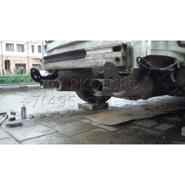 L101-F Лидер-плюс ТСУ для Lexus RX300/330/350/400 2003-2010, Toyota Highlander 2003-2010 без снятия и выреза бампера. Тип шара: F. Нагрузки: 2000/100 кг, масса фаркопа 21,76 кг (без 