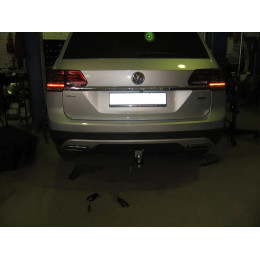 3764.21 SHERIFF Фаркоп на Volkswagen Teramont 2018-2025. Необходима подрезка бампера. Тип шара: E. Нагрузки: 2500/75 кг, масса фаркопа 20,58 кг (без электрики в комплект