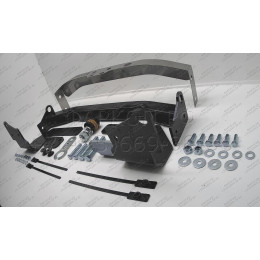 92517-FEN MOTODOR Фаркоп с оцинкованным шаром и нержавеющей накладкой на Toyota Land Cruiser 200 2007-2021 (комплектации Excalibur и Executive) без выреза в бампере. Тип ша