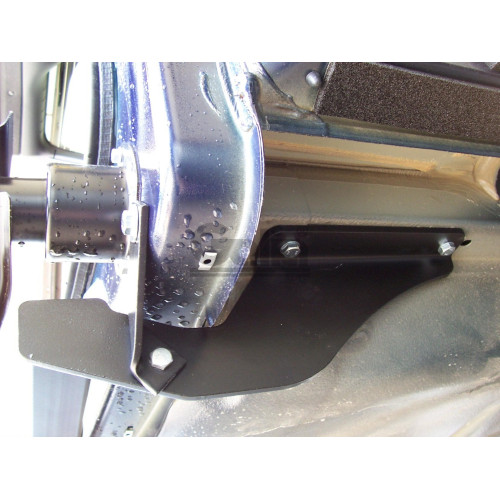 C040C GALIA Полностью оцинкованный фаркоп на Citroen C5 I и II универсал 2001-2008, с 2005-2008 необходим блок согласования. Тип шара: C (горизонтальный съемный). Невидимый вырез бампера. Нагрузки: 1700/85 кг, масса фаркопа 22,85 кг