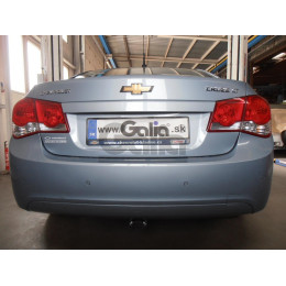 C066A GALIA Полностью оцинкованный фаркоп на Chevrolet Cruze седан/хетчбек 2009-2016. Подрозетник убирается за бампер. Тип шара: A. Невидимый вырез бампера. 