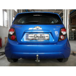 C070A GALIA Полностью оцинкованный фаркоп на Chevrolet Aveo хетчбек 2011-2015. Подрозетник убирается за бампер. Тип шара: A. Невидимый вырез бампера. Нагруз