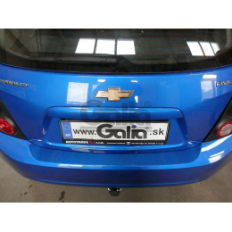 C070A GALIA Полностью оцинкованный фаркоп на Chevrolet Aveo хетчбек 2011-2015. Подрозетник убирается за бампер. Тип шара: A. Невидимый вырез бампера. Нагруз