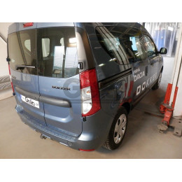 D045C GALIA Полностью оцинкованный фаркоп на Renault Dokker 2017-2019, Dacia Dokker 2012-2021, Renault Express 2020-. Подрозетник убирается за бампер. Тип шара: C (горизонтальны