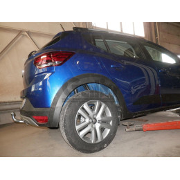 D050C GALIA Полностью оцинкованный фаркоп на Dacia Sandero III 2020-, Dacia Sandero Stepway III 2020-. Тип шара: C (горизонтальный съемный). Невидимый вырез бампера. Нагру