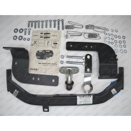 F.5713.003 BERG Фаркоп с нержавеющей накладкой на Toyota Land Cruiser 200 (кроме Executive, TRD) 2007-2021, Lexus LX 2007-2022 без снятия и подрезки бампера. Тип шара: F. Нагрузки: 