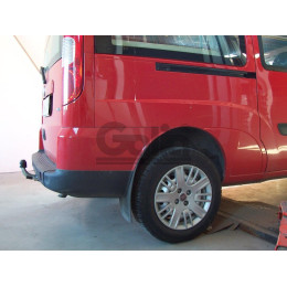 F070C GALIA Полностью оцинкованный фаркоп на FIAT Doblo 2001-2010. Тип шара: C (горизонтальный съемный). Невидимый вырез бампера. Нагрузки: 1500/60 кг, масса фа