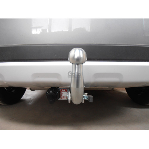 F109C GALIA Полностью оцинкованный фаркоп на Suzuki SX4 хетчбек 5 дверей 2006-2013 2WD/4WD, FIAT Sedici 2006-2014. Тип шара: C (горизонтальный съемный). Невидимый вырез бампера. Нагрузки: 1200/70 кг, масса фаркопа 18,67 кг