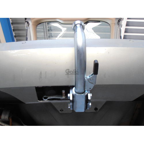 F115C GALIA Полностью оцинкованный фаркоп на Ford Mondeo седан/универсал 2007-2014. Подрозетник убирается за бампер. Тип шара: C (горизонтальный съемный). Невидимый вырез бампера. Нагрузки: 2000/80 кг, масса фаркопа 17,17 кг