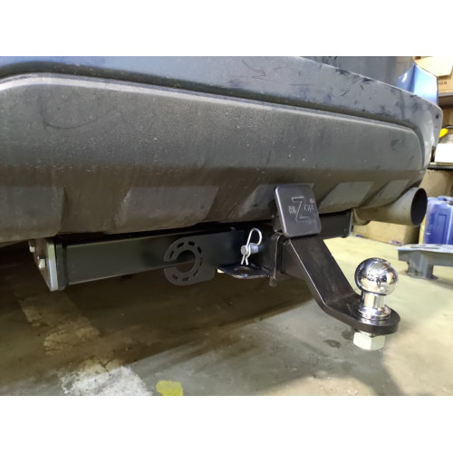 FA 0210-E Бизон Фаркоп на Subaru Forester 2007-2013 без подрезки бампера. Тип шара: E (легкосъемный шар под квадрат). Нагрузки: 2800/120 кг. Не комплектуется электрикой