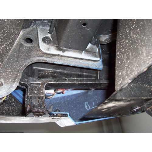 H084A GALIA Полностью оцинкованный фаркоп на Hyundai ix20 2010-2019. Тип шара: A. Невидимый вырез бампера. Нагрузки: 1300/75 кг, масса фаркопа 13,62 кг