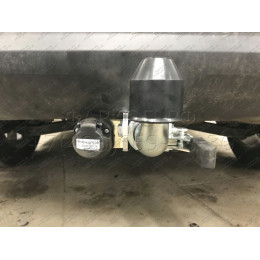 S106C GALIA Полностью оцинкованный фаркоп на Subaru Forester 2013-2018. Тип шара: C (горизонтальный съемный). Невидимый вырез бампера. Нагрузки: 2200/90 кг, масса