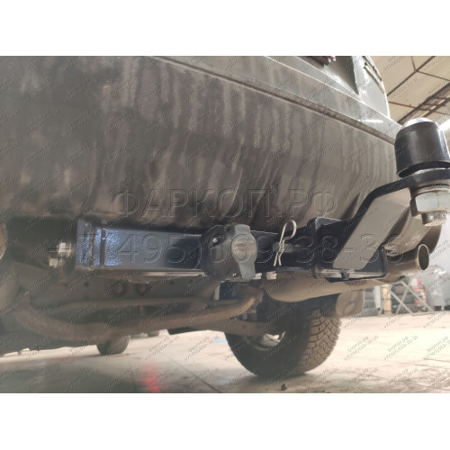 FA 0210-E Бизон Фаркоп на Subaru Forester 2007-2013 без подрезки бампера. Тип шара: E (легкосъемный шар под квадрат). Нагрузки: 2800/120 кг. Не комплектуется электрикой