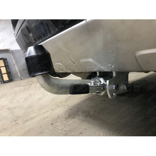 V057C GALIA Полностью оцинкованный фаркоп на Volvo XC90 2003-2015. Подрозетник убирается за бампер. Тип шара: C (горизонтальный съемный). Невидимый вырез бампера. Нагрузки: 2250/90 кг, масса фаркопа 17,27 кг