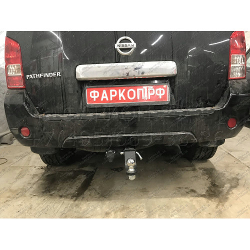 NPA-04-991122.00 PT GROUP Фаркоп на Nissan Pathfinder 2004-2014 без подрезки бампера. Тип шара: E (легкосъемный шар под квадрат). Нагрузки: 3500/120 кг, масса фаркопа 10,4 кг (без электрики в комплекте)