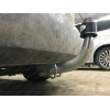 V067A GALIA Полностью оцинкованный фаркоп на Volkswagen Caddy 2004-2020, включая Maxi, включая 4WD. Подрозетник убирается за бампер. Тип шара: A. Установка без выреза бампера. Нагрузки: 1650/80 кг, масса фаркопа 15,02 кг