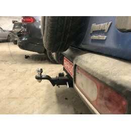 SZ 13 AVTOS Фаркоп на Suzuki Jimny 2018- без выреза в бампере. Тип шара: E. Нагрузки: 1200/75 кг, масса фаркопа 15 кг (без электрики в комплекте)