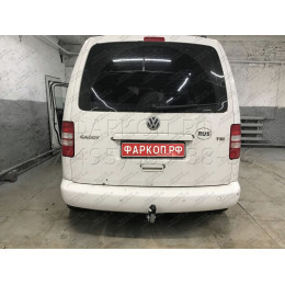 V067A GALIA Полностью оцинкованный фаркоп на Volkswagen Caddy 2004-2020, включая Maxi, включая 4WD. Подрозетник убирается за бампер. Тип шара: A. Установка без вы