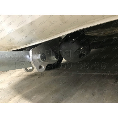 V067A GALIA Полностью оцинкованный фаркоп на Volkswagen Caddy 2004-2020, включая Maxi, включая 4WD. Подрозетник убирается за бампер. Тип шара: A. Установка без выреза бампера. Нагрузки: 1650/80 кг, масса фаркопа 15,02 кг