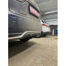L-172 STEINHOF Фаркоп на Lexus RX 450h 2019-2022. Требуется подрезка бампера. Тип шара: AV (вертикальное быстросъемное крепление шара на ключе). Нагрузки: 2100/120
