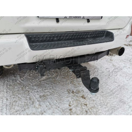 H.M18.E HALTY Фаркоп на Mitsubishi Delica 4 поколение 1994-2007 (кроме PF8W super exceed crystal lite roof long) без подрезки бампера. Тип шара: E. Нагрузки: 750/75 кг, масса фаркопа 24,