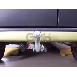 R081A GALIA Полностью оцинкованный фаркоп на Renault Kangoo 1998-2010, кроме 4x4, кроме Long. Тип шара: A. Установка без снятия и выреза бампера. Нагрузки: 1350/75 кг,