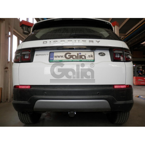 R107A GALIA Полностью оцинкованный фаркоп на Land Rover Discovery Sport 5-местная версия (с запасным колесом в багажнике) 2019-. Тип шара: A. Установка без выреза бампера, но с подрезкой держателя выхлопа. Нагрузки: 2200/145 кг, масса фаркопа 24,72 кг