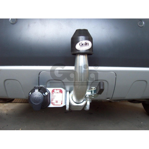 S090A GALIA Полностью оцинкованный фаркоп на Skoda Praktik 2006-2015, Roomster 2006-2015, включая Scout, с 06/2010-2015 требуется электрика с блоком согласования. Тип шара: A. Требуется вырез в бампере. Нагрузки: 1200/50 кг, масса фаркопа 13,62 кг
