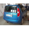S090A GALIA Полностью оцинкованный фаркоп на Skoda Praktik 2006-2015, Roomster 2006-2015, включая Scout, с 06/2010-2015 требуется электрика с блоком согласования. Тип шара: A. Требуется вырез в бампере. Нагрузки: 1200/50 кг, масса фаркопа 13,62 кг