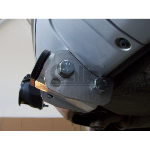 S090A GALIA Полностью оцинкованный фаркоп на Skoda Praktik 2006-2015, Roomster 2006-2015, включая Scout, с 06/2010-2015 требуется электрика с блоком согласования. Тип шара: A. Требуется вырез в бампере. Нагрузки: 1200/50 кг, масса фаркопа 13,62 кг