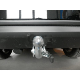 S106C GALIA Полностью оцинкованный фаркоп на Subaru Forester 2013-2018. Тип шара: C (горизонтальный съемный). Невидимый вырез бампера. Нагрузки: 2200/90 кг, масса