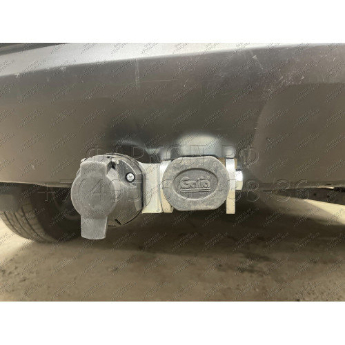 S106C GALIA Полностью оцинкованный фаркоп на Subaru Forester 2013-2018. Тип шара: C (горизонтальный съемный). Невидимый вырез бампера. Нагрузки: 2200/90 кг, масса фаркопа 17,77 кг