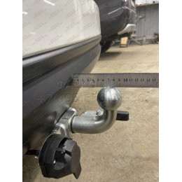 S106C GALIA Полностью оцинкованный фаркоп на Subaru Forester 2013-2018. Тип шара: C (горизонтальный съемный). Невидимый вырез бампера. Нагрузки: 2200/90 кг, масса