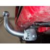 T057C GALIA Полностью оцинкованный фаркоп на Toyota Yaris 2005-2014. Особенности: с 2012 по 2014 необходимо отрегулировать положение глушителя. Тип шара: C (горизонтальный съемный). Без выреза бампера. Нагрузки: 1050/50 кг, масса фаркопа 14,6 кг