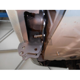 T060A GALIA Полностью оцинкованный фаркоп на Toyota Corolla E15 седан 2007-2013. Подрозетник убирается за бампер. Тип шара: A. Невидимый вырез бампера. Нагруз