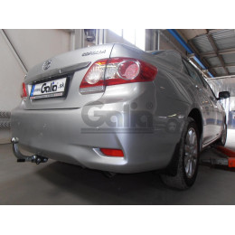 T060A GALIA Полностью оцинкованный фаркоп на Toyota Corolla E15 седан 2007-2013. Подрозетник убирается за бампер. Тип шара: A. Невидимый вырез бампера. Нагруз