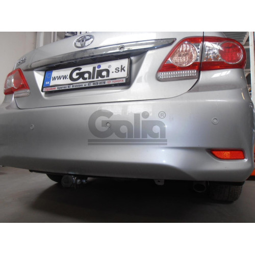 T060A GALIA Полностью оцинкованный фаркоп на Toyota Corolla E15 седан 2007-2013. Подрозетник убирается за бампер. Тип шара: A. Невидимый вырез бампера. Нагрузки: 1500/60 кг, масса фаркопа 16,82 кг