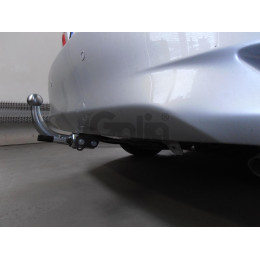 T060A GALIA Полностью оцинкованный фаркоп на Toyota Corolla E15 седан 2007-2013. Подрозетник убирается за бампер. Тип шара: A. Невидимый вырез бампера. Нагруз