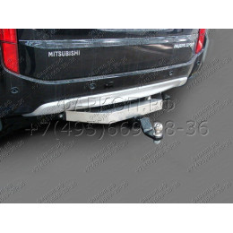TCU00117N ТСС Фаркоп на Mitsubishi Pajero Sport 2016-2020 с накладкой с надписью Pajero Sport без подрезки бампера. Тип шара: E (шаровый узел под американский квадрат 