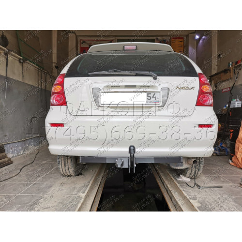 H.T64.A HALTY Фаркоп на Toyota Nadia, в т.ч. type Su 2WD/4WD 1998-2003 без подрезки бампера. Тип шара: A. Нагрузки: 750/75 кг, масса фаркопа 12,5 кг