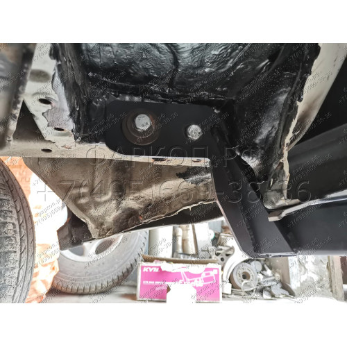 H.T64.A HALTY Фаркоп на Toyota Nadia, в т.ч. type Su 2WD/4WD 1998-2003 без подрезки бампера. Тип шара: A. Нагрузки: 750/75 кг, масса фаркопа 12,5 кг