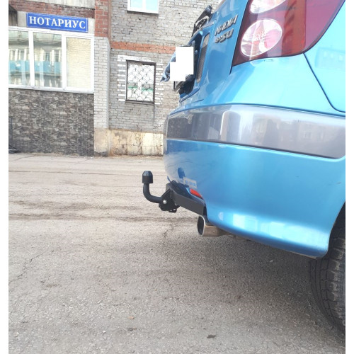 H.T64.A HALTY Фаркоп на Toyota Nadia, в т.ч. type Su 2WD/4WD 1998-2003 без подрезки бампера. Тип шара: A. Нагрузки: 750/75 кг, масса фаркопа 12,5 кг