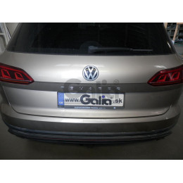 V092C GALIA Полностью оцинкованный фаркоп на Volkswagen Touareg 2018-. Подрозетник убирается за бампер. Тип шара: C (горизонтальный съемный). Невидимый выре