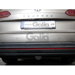 V092C GALIA Полностью оцинкованный фаркоп на Volkswagen Touareg 2018-. Подрозетник убирается за бампер. Тип шара: C (горизонтальный съемный). Невидимый выре