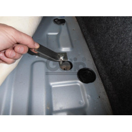 C028A GALIA Полностью оцинкованный фаркоп на Citroen Xsara хетчбек 1997-2004. Тип шара: A. Установка без снятия и выреза бампера. Нагрузки: 1100/70 кг, масса фар