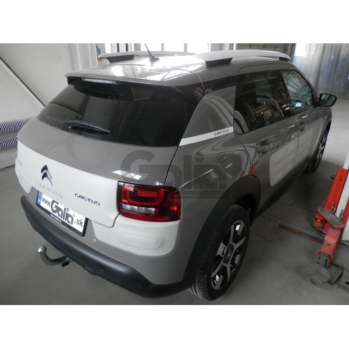C069C GALIA Полностью оцинкованный фаркоп на Citroen C4 Cactus 2014-2020. Подрозетник убирается за бампер. Тип шара: C (горизонтальный съемный). Установка без снятия и выреза бампера. Нагрузки: 1000/70 кг, масса фаркопа 14,37 кг