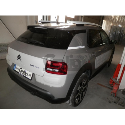 C069C GALIA Полностью оцинкованный фаркоп на Citroen C4 Cactus 2014-2020. Подрозетник убирается за бампер. Тип шара: C (горизонтальный съемный). Установка без снятия и выреза бампера. Нагрузки: 1000/70 кг, масса фаркопа 14,37 кг