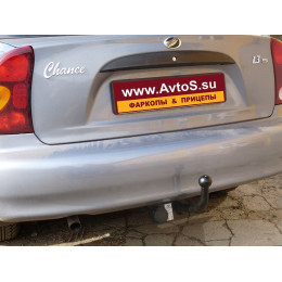 CV 01 AVTOS Фаркоп на Chevrolet Lanos седан 2004-2009, Daewoo Lanos седан 1997-2002 без подрезки бампера. Тип шара: A. Нагрузки: 1000/75 кг, масса фаркопа 14,5 кг (без электрик