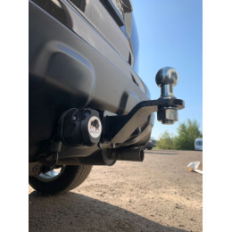 FA 0511-E Бизон Фаркоп на Honda CR-V 2006-2013. Требуется подрезка бампера. Тип шара: E (легкосъемный шар под квадрат). Нагрузки: 2500/120 кг. Не комплектуется 