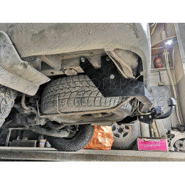H.T52.A HALTY Фаркоп на Toyota Granvia 1995-2004, Toyota Grand Hiace 1999-2002, Toyota Hiace H12, H22, H18, H28 1995-2005 без подрезки бампера. Тип шара: A. Нагрузки: 750/75 кг, масса фаркопа 14,8 к